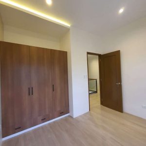 11.5M Metrogate Modern Contemporary 50