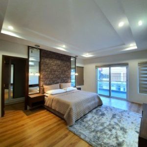 Unveiling Splendor - 5-Bedroom Corner Home_31