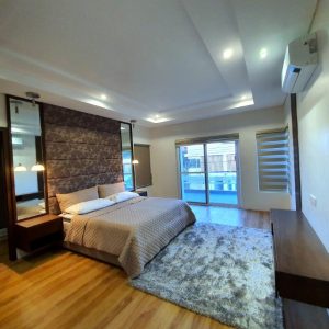 Unveiling Splendor - 5-Bedroom Corner Home_7