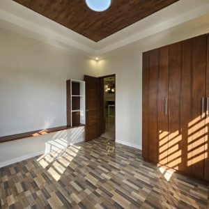 Modern 5-Bedroom Home in Angeles City_13