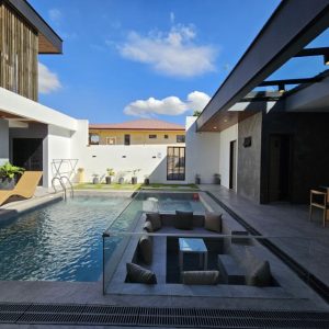 Modern 2-Storey Gem with Pool_6
