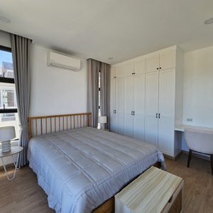 Sophisticated 3BR Home_12