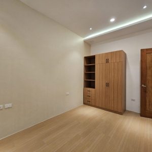 Contemporary 5-Bedroom Home with Pool | Prime Location in Angeles City, Pampanga_7