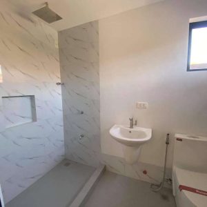 2_storey_house_in_town_and_country_homes 19