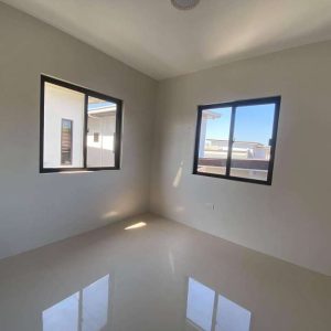 2_storey_house_in_town_and_country_homes 6