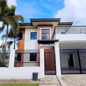 Charming Two-Storey Home Near Clark: Perfect Blend of Comfort and Convenience_14