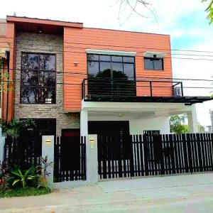 A Perfect Blend: Brooklyn Meets Tropics in This Stunning 4BR House - ₱10.5M