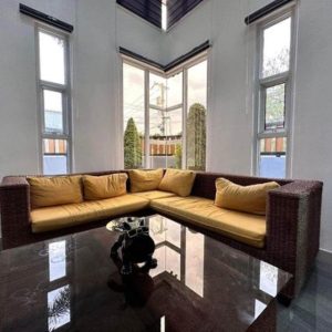 Passive Income Alert! Income-Generating House near Clark for Sale_16