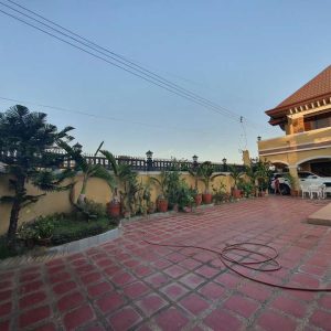 6 Bedroom Classic Mediterranean in Punta Verde 0