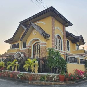 6 Bedroom Classic Mediterranean in Punta Verde 59