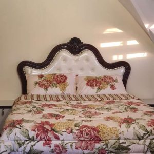 6 Bedroom Classic Mediterranean in Punta Verde 70