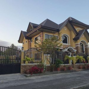 6 Bedroom Classic Mediterranean in Punta Verde 73