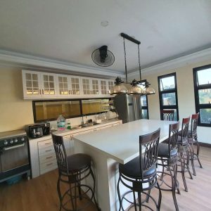 6 Bedroom Classic Mediterranean in Punta Verde 93