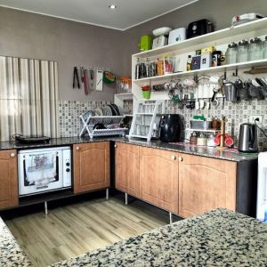 6M Peter Lockhart Deca Homes 0