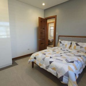 Angeles City Dream Home 4-Bed, 3-Bath Tropical Retreat with Upscale Amenities_164509