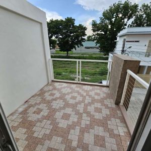 Contemporary 4 Bedroom House for Sale in Angeles_163225