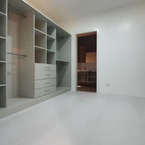 Contemporary 6-Bedroom Masterpiece with Mt. Arayat View in Angeles, Pampanga_102240