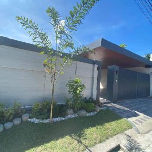 Elegance and Serenity Redefined: Brand New Bungalow House with Pool in Coveted Carmenville Subdivision_31