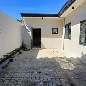 Elegance and Serenity Redefined: Brand New Bungalow House with Pool in Coveted Carmenville Subdivision_28