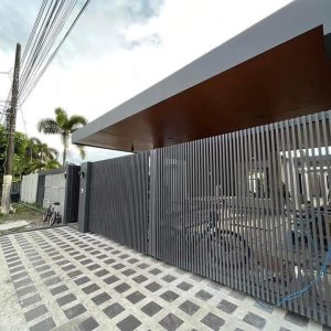 Elegance and Serenity Redefined: Brand New Bungalow House with Pool in Coveted Carmenville Subdivision_6