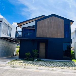 Contemporary Luxury Unleashed: Marquee Place 4BR Home with Pool_8