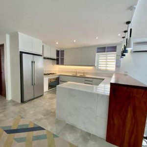 Modern Living at Its Best: 4-Bedroom Home with Pool in Pulu Amsic_29