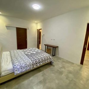 Modern Living at Its Best: 4-Bedroom Home with Pool in Pulu Amsic_15