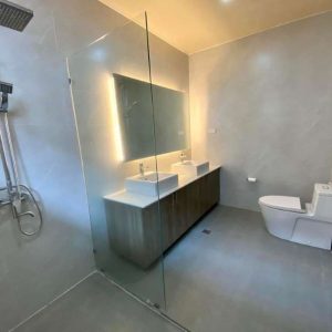 Modern Living at Its Best: 4-Bedroom Home with Pool in Pulu Amsic_14