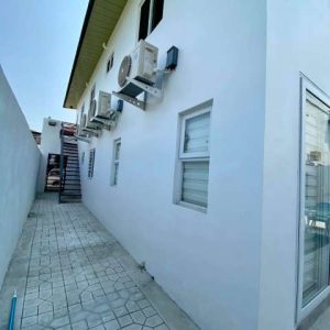 Modern Living at Its Best: 4-Bedroom Home with Pool in Pulu Amsic_3