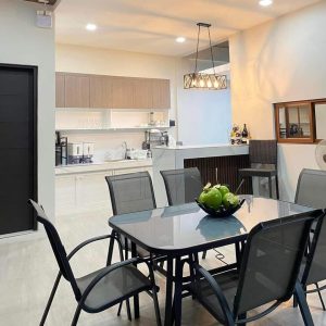 Spacious 4-Bedroom Home with Pool Near SM Telabastagan, Pampanga - ₱19.8M_11