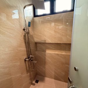 Brand-New Fully Furnished House for Sale in Clark Manor_1