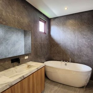 High-End 5BR House in Angeles - Pool, Gym & Stylish Design_114010