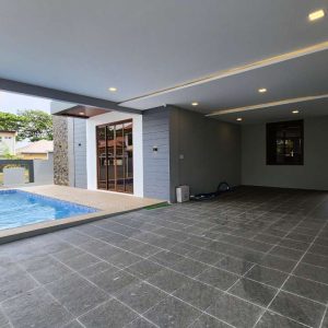 High-End 5BR House in Angeles - Pool, Gym & Stylish Design_114741