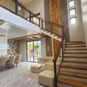 High-End 5BR House in Angeles - Pool, Gym & Stylish Design_115404