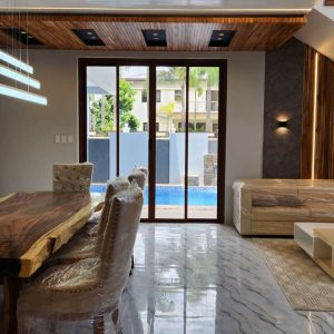 High-End 5BR House in Angeles - Pool, Gym & Stylish Design_115454