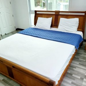 Immerse Yourself in the Lap of Luxury at this Magnificent 6- Bedroom House for Rent!IMG-6fd3a4bce23aad1eae408a7d128aa608-V