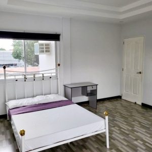 Immerse Yourself in the Lap of Luxury at this Magnificent 6- Bedroom House for Rent!IMG-d06e8df8baddbb2bd9034df9e2413f89-V