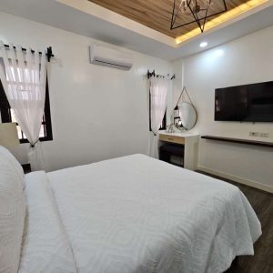 Luxurious Modern Rustic Home Near Rockwell Nepo, Angeles City - Fully Furnished - Prime Corner Lot5622