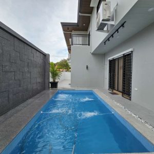 Luxury Home with Pool, 5 Bedrooms, Furnished Interiors, and Fully Equipped Kitchen_152902