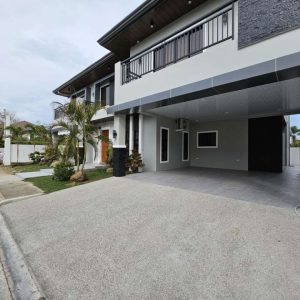 Luxury Home with Pool, 5 Bedrooms, Furnished Interiors, and Fully Equipped Kitchen_152950