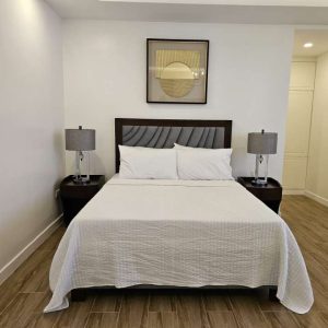 Luxury Home with Pool, 5 Bedrooms, Furnished Interiors, and Fully Equipped Kitchen_155811