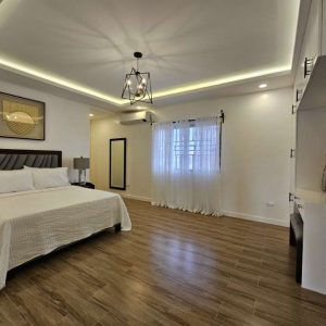 Luxury Home with Pool, 5 Bedrooms, Furnished Interiors, and Fully Equipped Kitchen_155821