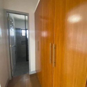 Elegant Two-Storey House for Sale in Savannah Green Plains_12