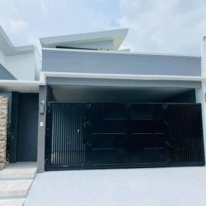 Modern Luxury 4-Bedroom Two-Storey House with Pool in Diamond Subdivision, Angeles City_1628845358806