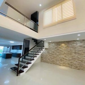 Modern Luxury 4-Bedroom Two-Storey House with Pool in Diamond Subdivision, Angeles City_1628845365525