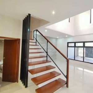 Modern Luxury 4-Bedroom Two-Storey House with Pool in Diamond Subdivision, Angeles City_1666500477959