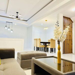 Modern Two-Storey House in Clark Manor, Dau, Pampanga419936_876646966921103_1535258498873996677_n (Blog Photos)