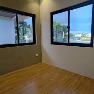 Modern industrial-designed property in Metrogate, Angeles, Pampanga99185