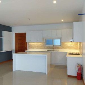 Move-In Ready - Modern Luxury 6 Bedroom Home with Pool in Secure Subdivision_1375977472762008