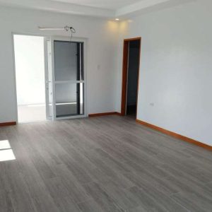 Move-In Ready - Modern Luxury 6 Bedroom Home with Pool in Secure Subdivision_836965096902473